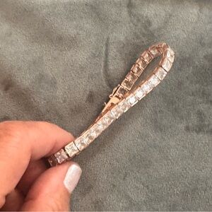 Elegant ROSE Gold Bracelet with SQUARE CUBIC ZIRCONIAS